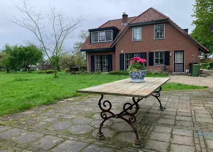 Lovely Warm Country Home